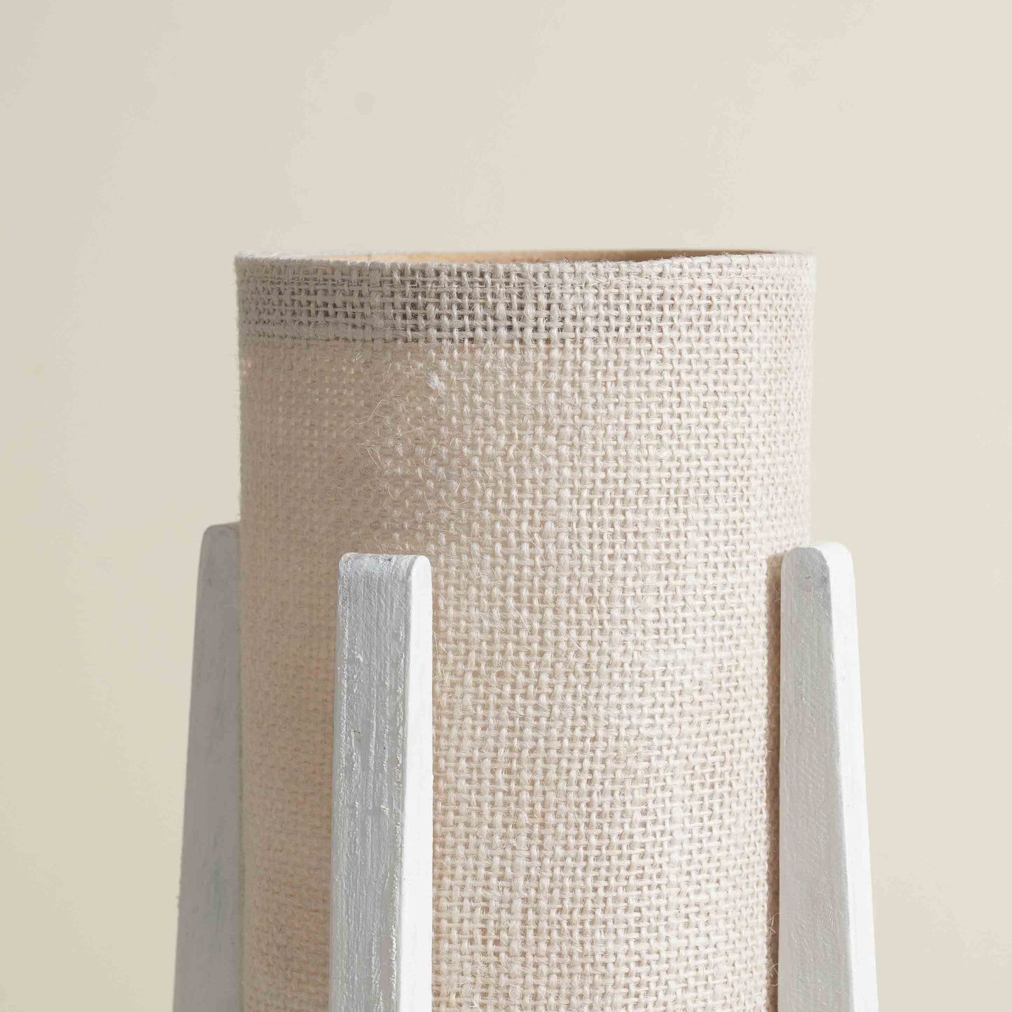 Dharā Table Lamp