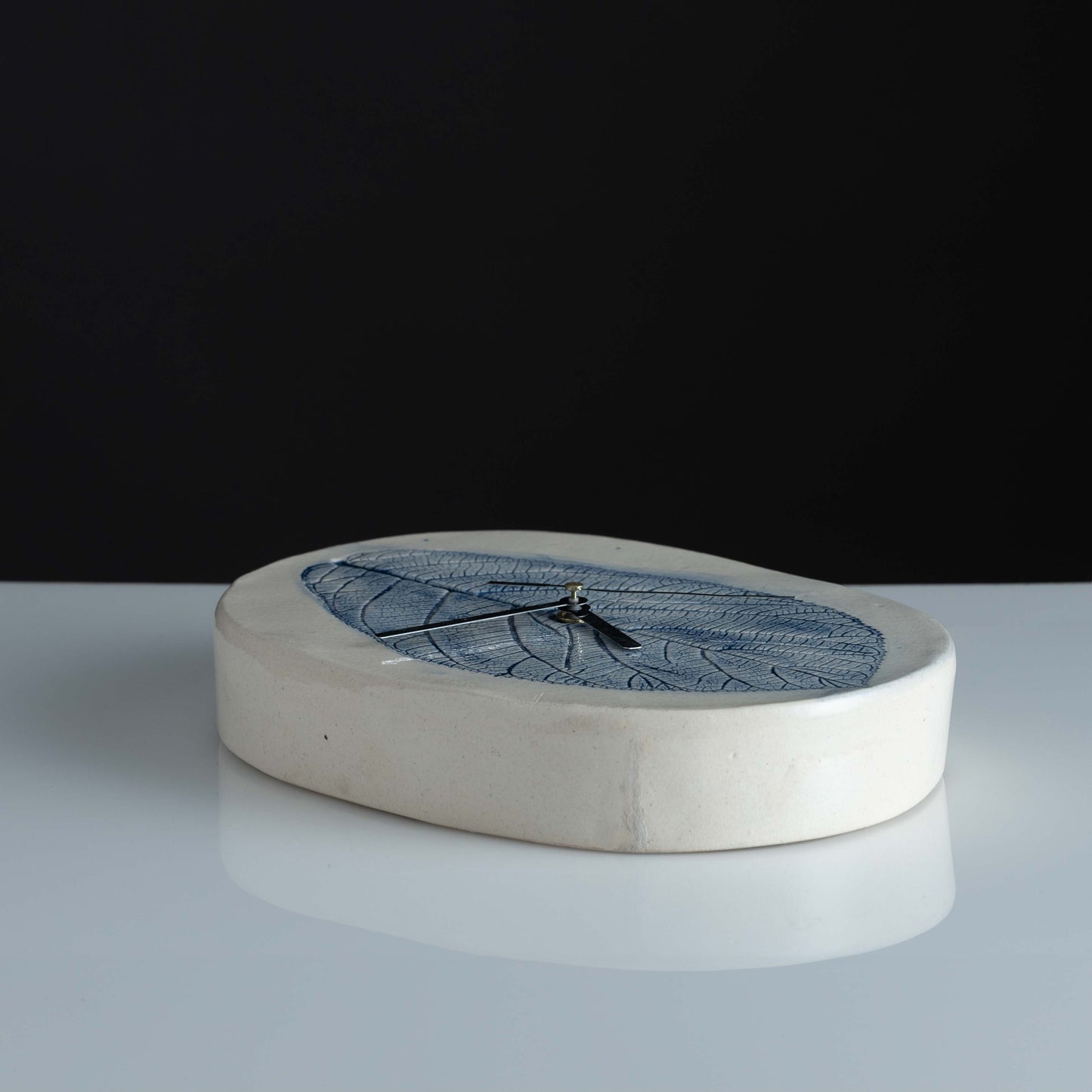 Wall Clock Dimiri