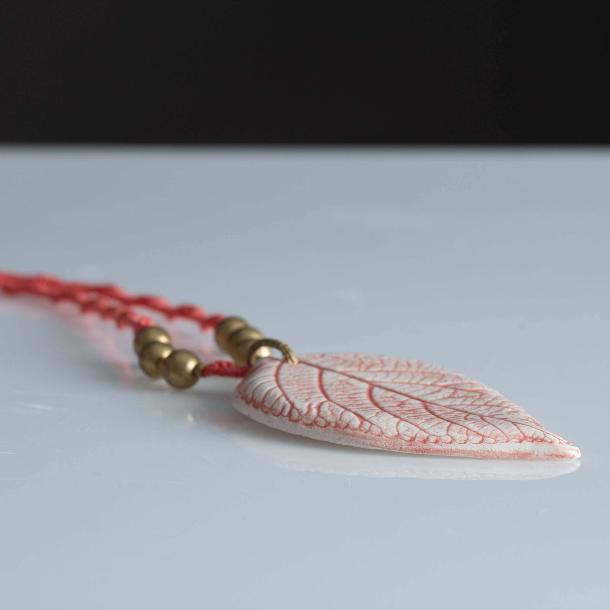 Putus Pendant