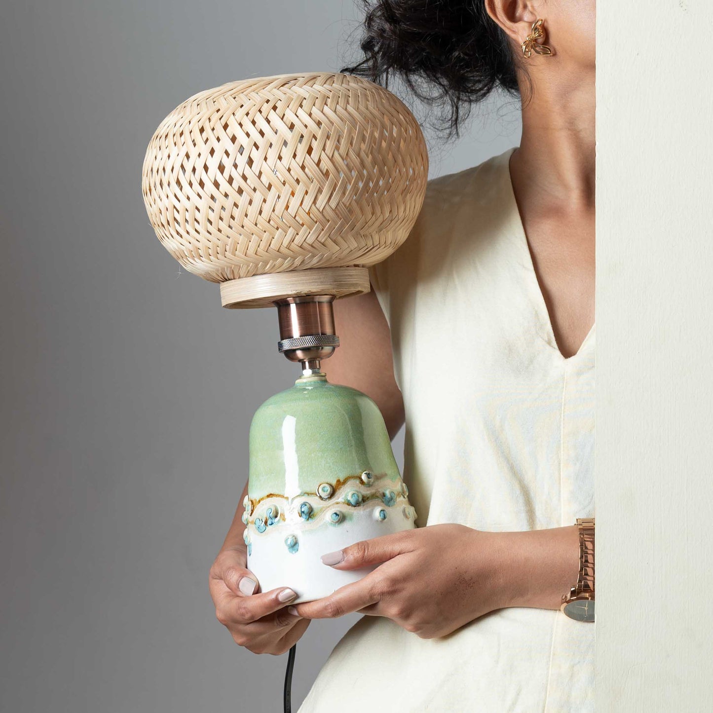 Sravantī Laghu Table Lamp