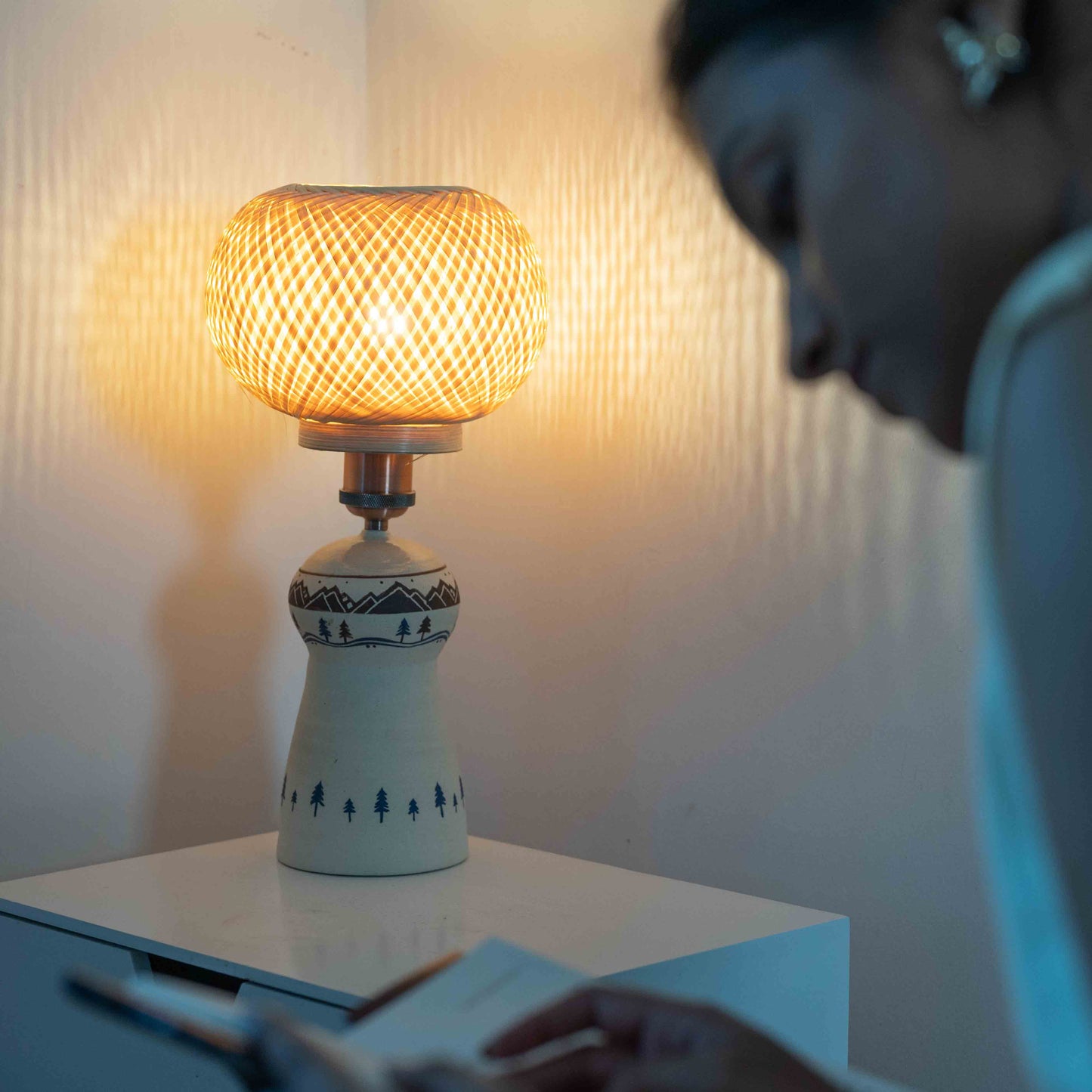 Śikhara Table Lamp