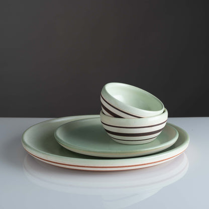 Bohana Dining Set (8 Pieces)