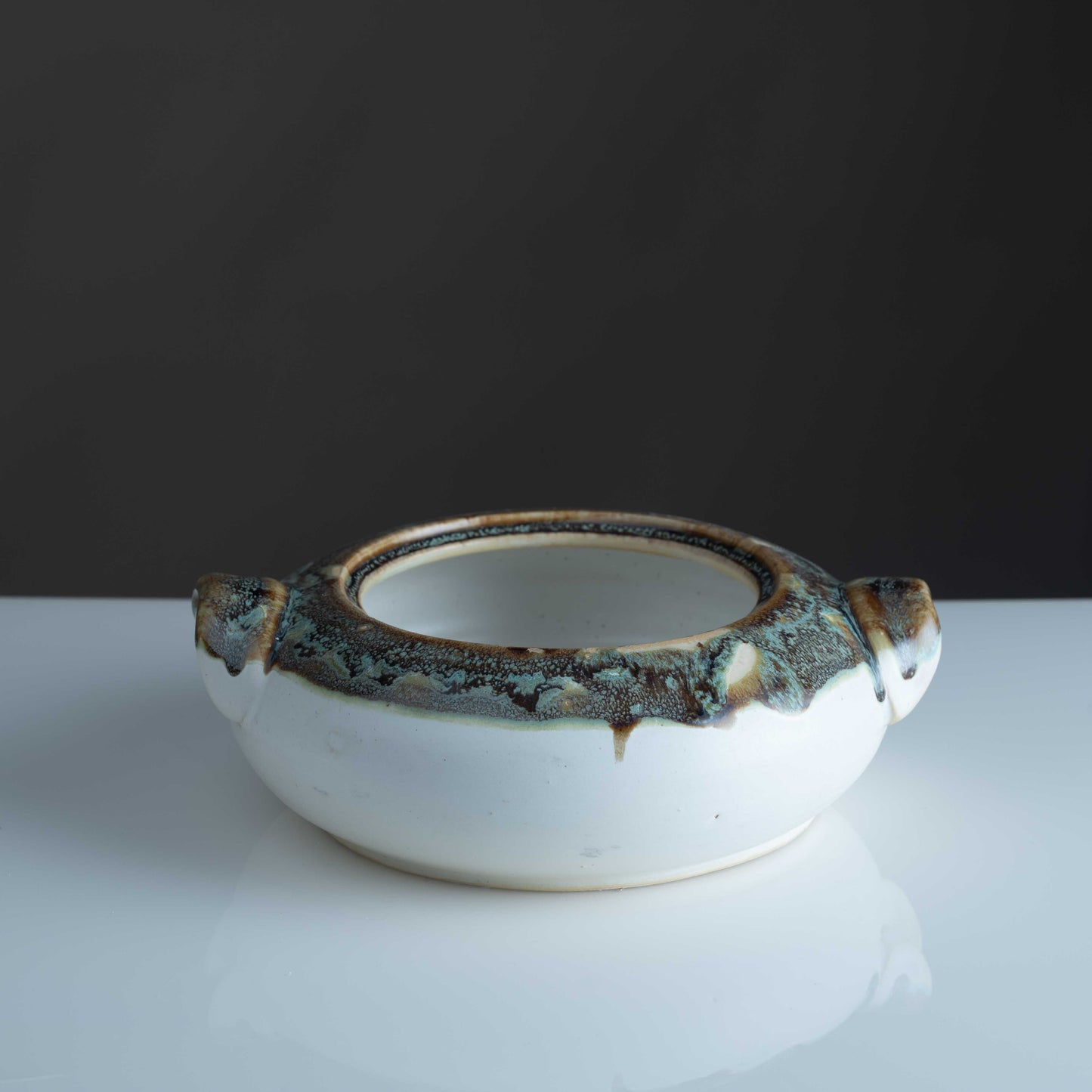 Pēṛi Serving Container