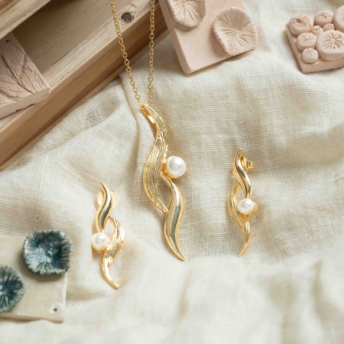 Brass Pendant & Earrings Set