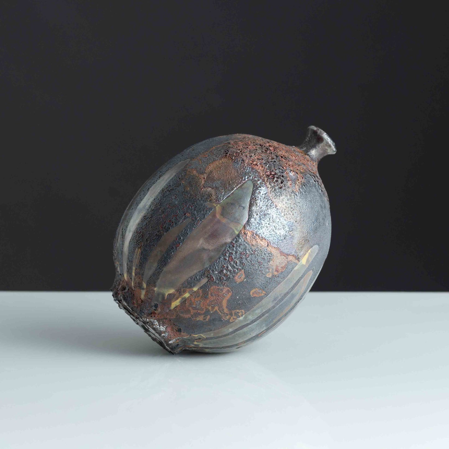 Ember Onyx Bud Vase