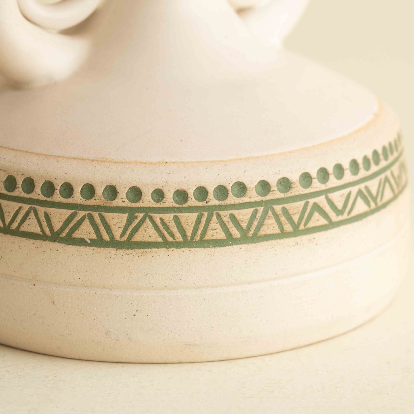 Kalasha Table Lamp