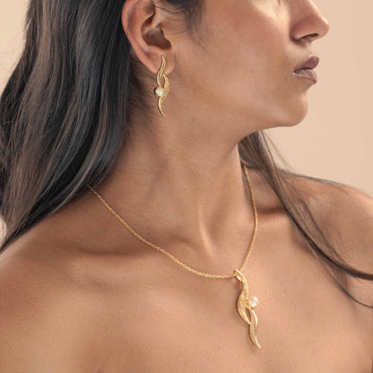 Brass Pendant & Earrings Set