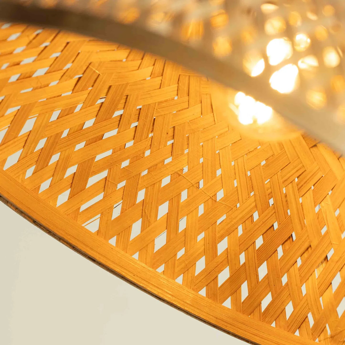 Dīpa Bamboo Weave Table Lamp
