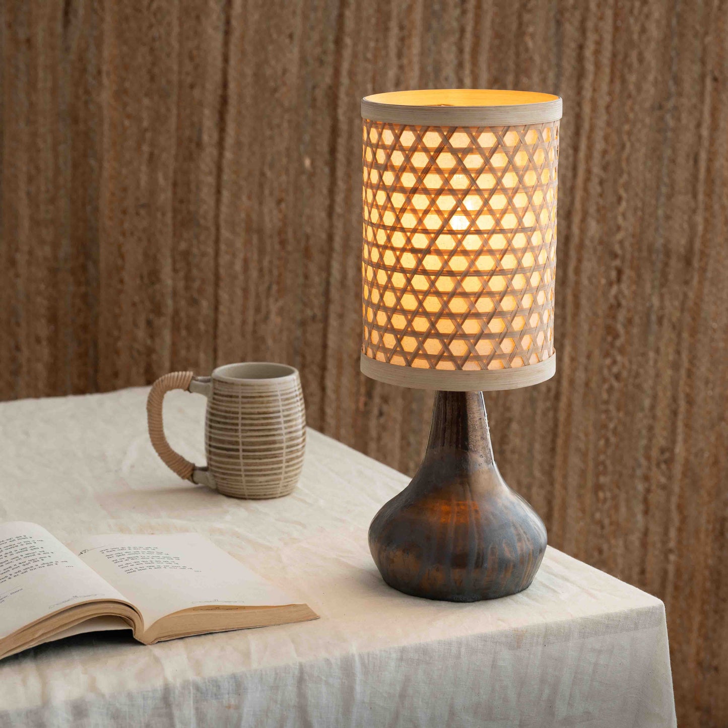 Ratna Table Lamp