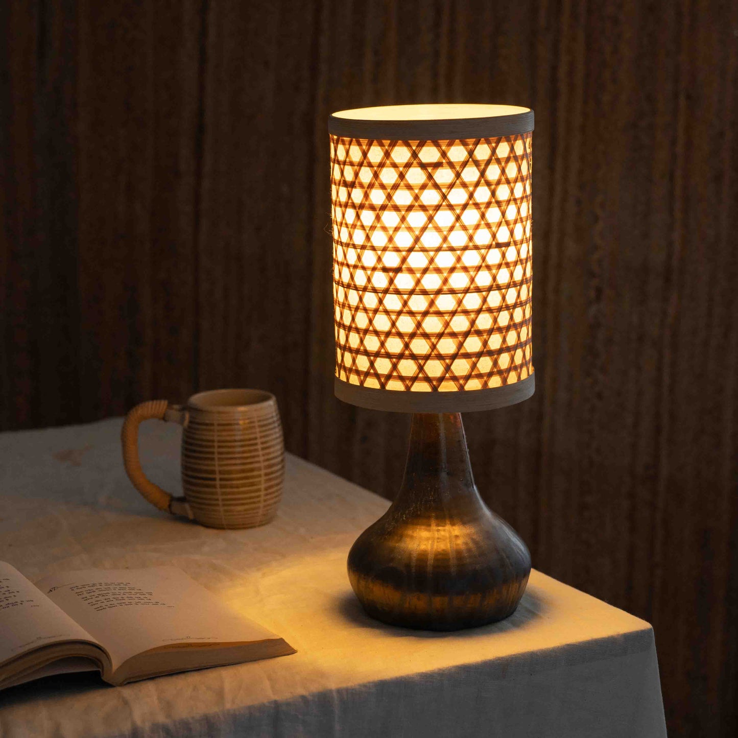 Ratna Table Lamp