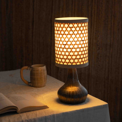 Ratna Table Lamp