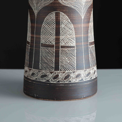 Sōru Pēnu (Stoneware Sculpture)