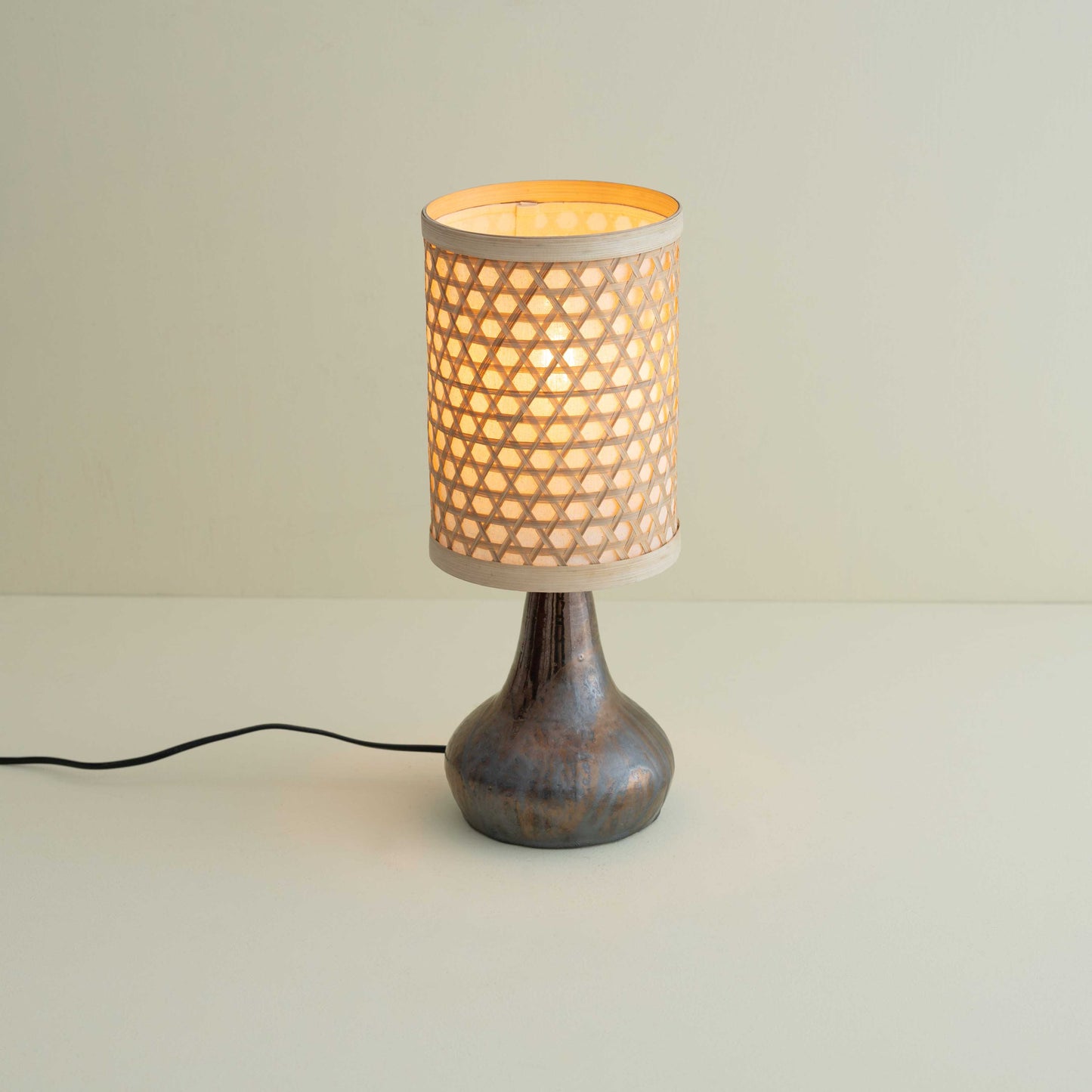 Ratna Table Lamp