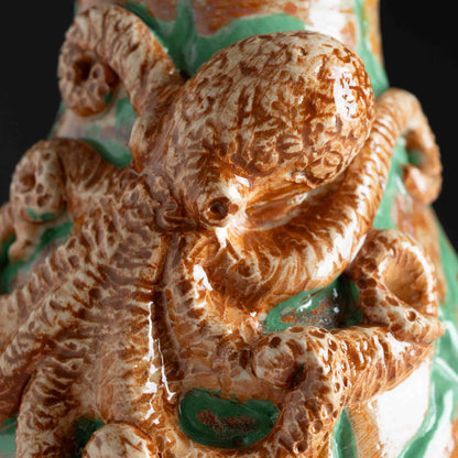 Ashta-Bhuja Dhara Vase