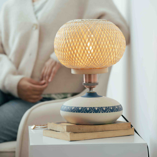 Bhūmi Table Lamp