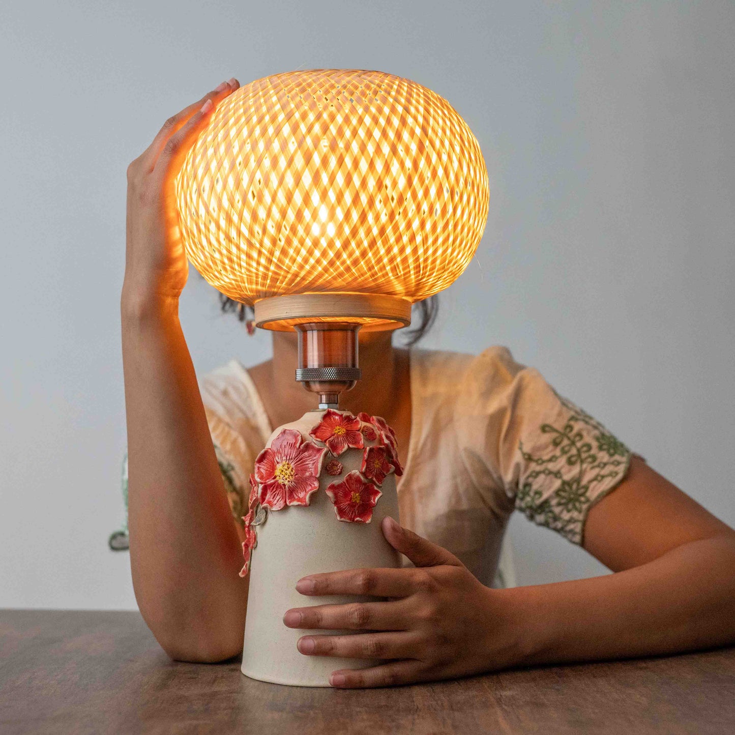 Mañjarī Table Lamp