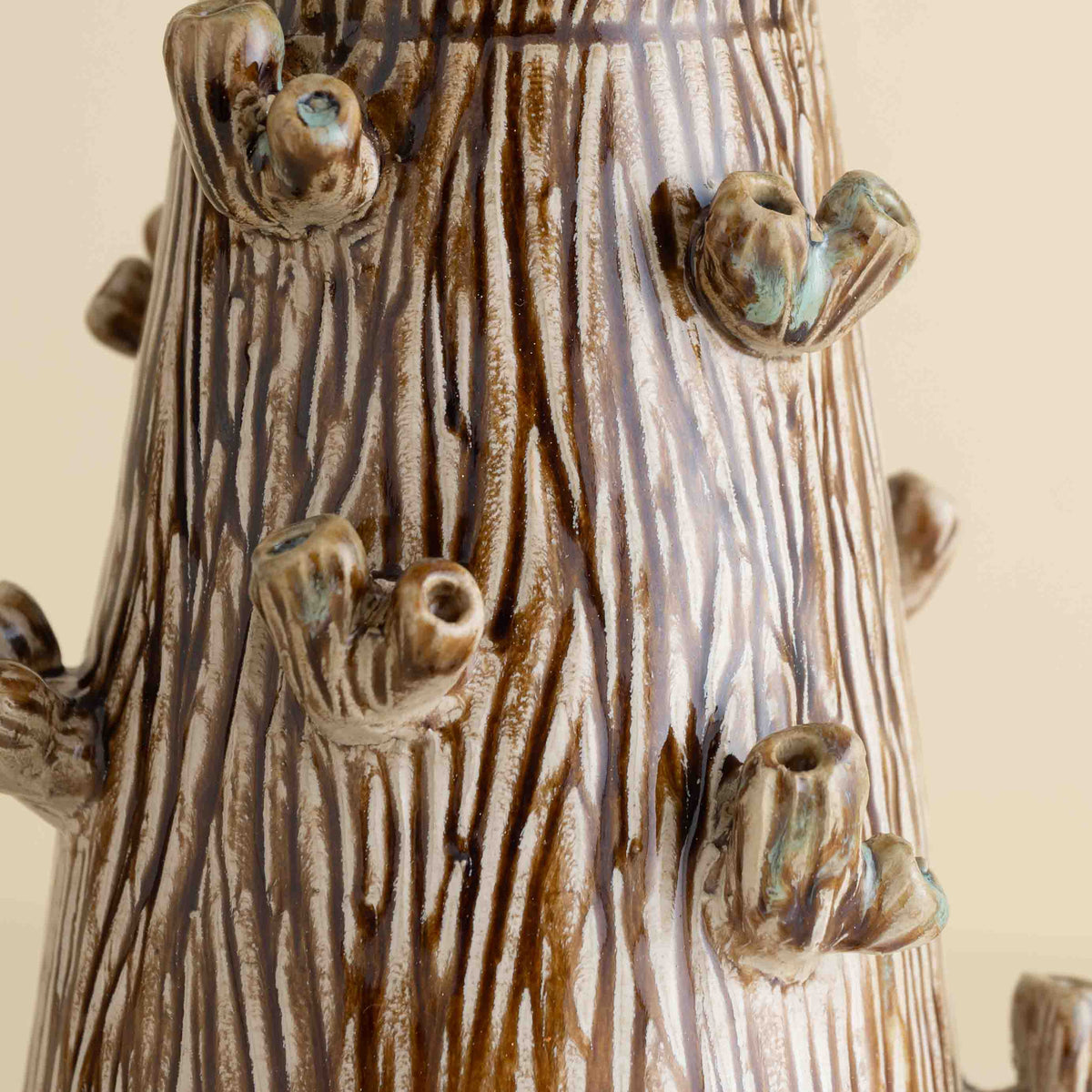 Vanaspati Table Lamp