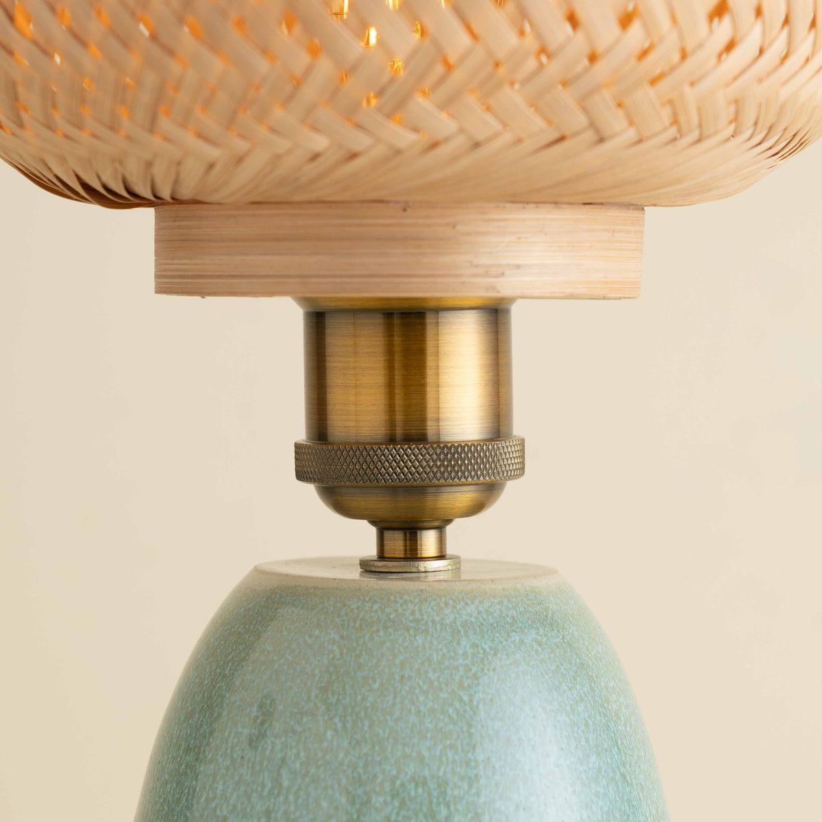 Kūrma Table Lamp