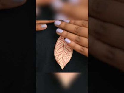 Madhumalati Pendant Pink