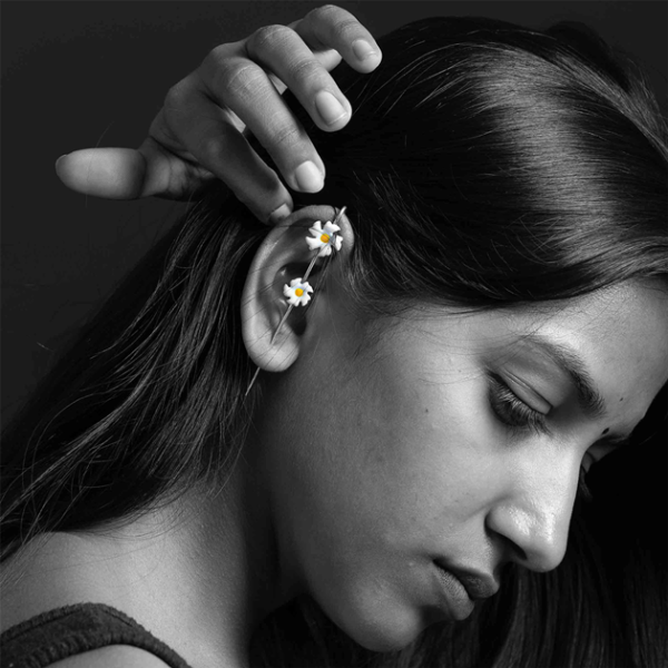 EAR CLIMBER 10