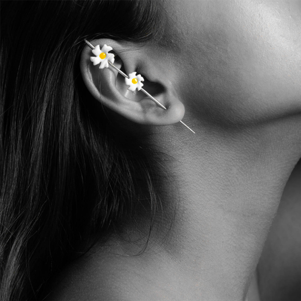 EAR CLIMBER 13