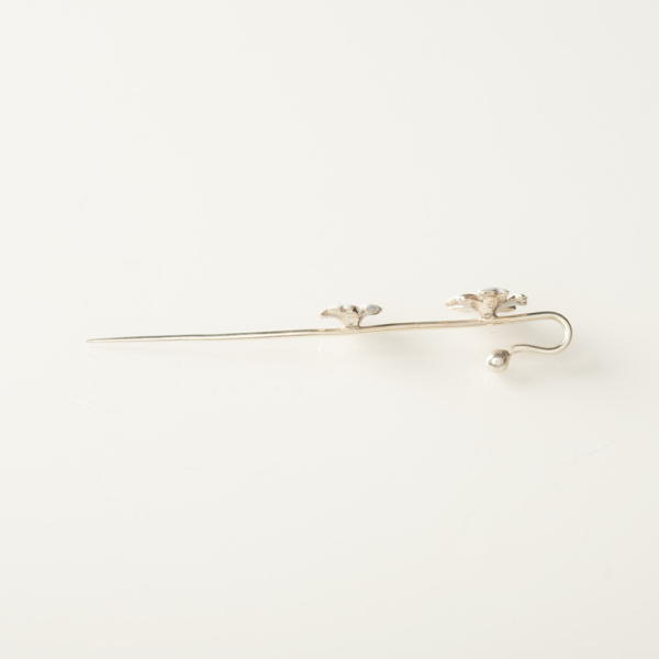 EAR CLIMBER 4