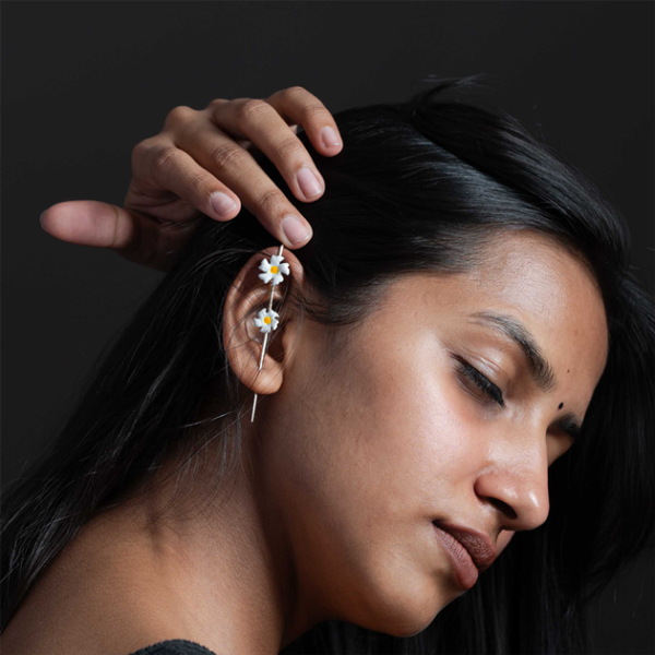EAR CLIMBER 7